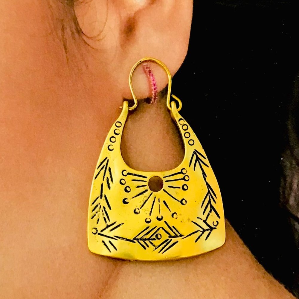 Artistic Gold Bohemian Leverback Earrings
